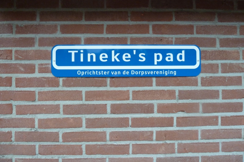 111022 Opening Tineke's pad 036